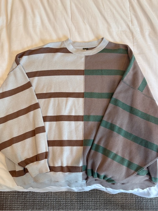 Free People Sweaters - Free People Two-Tone Striped Crewneck Sweater - Cream, Brown, Green